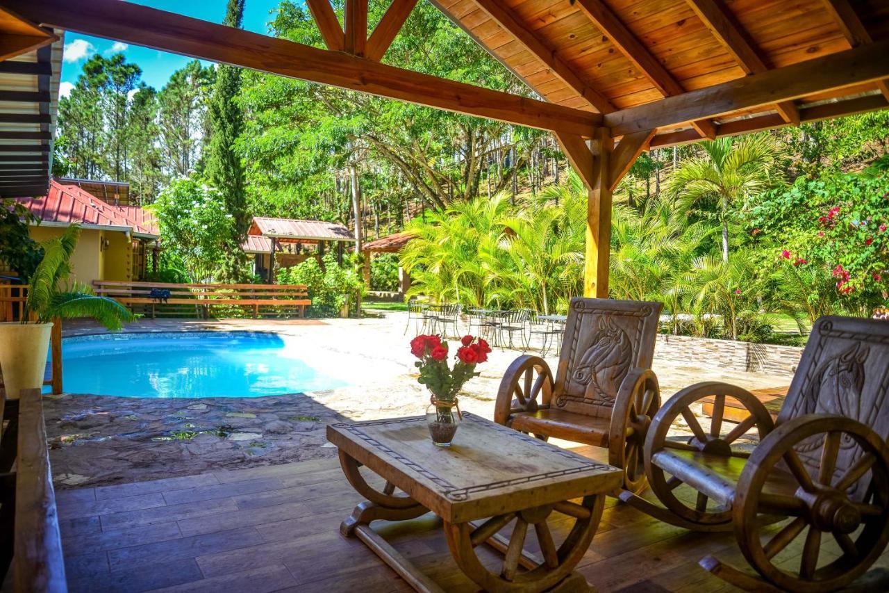 Hotel Rancho Tierra Alta Jarabacoa Zewnętrze zdjęcie
